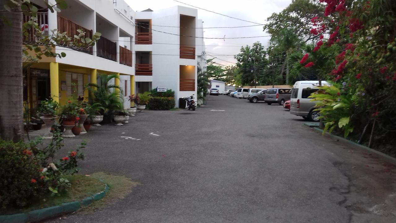 Negril Beach Club Condos Екстер'єр фото