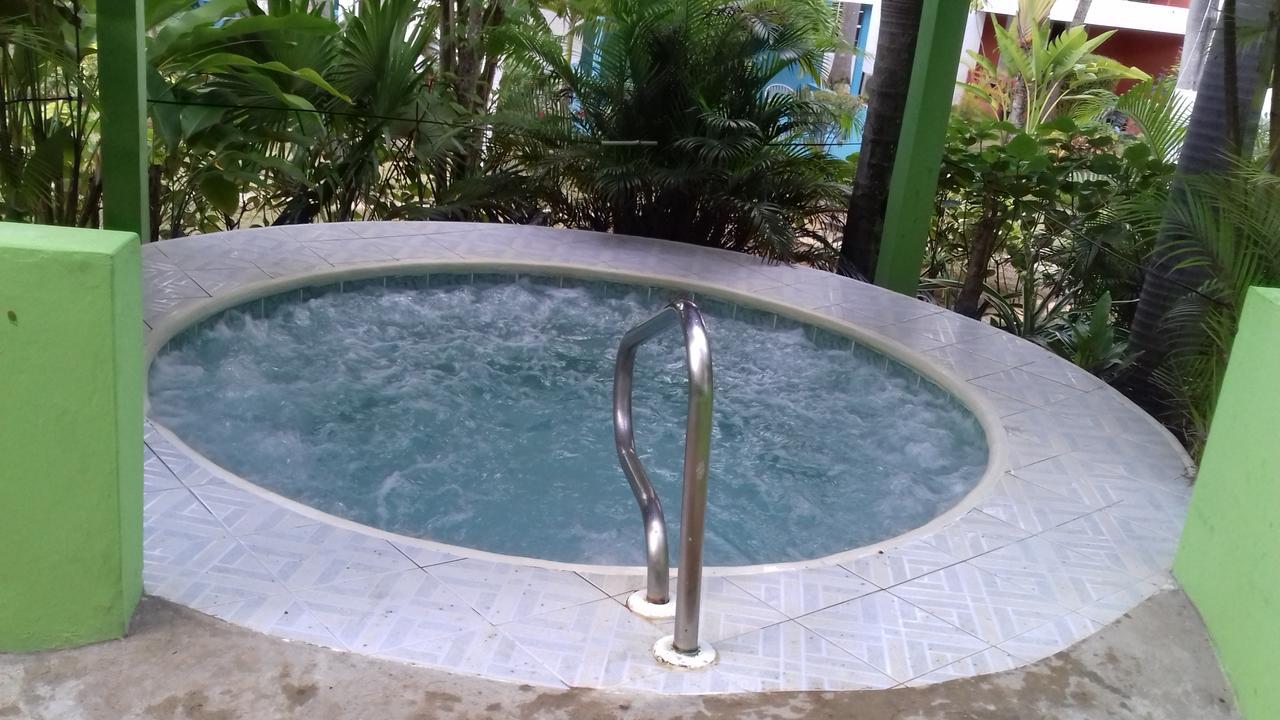 Negril Beach Club Condos Екстер'єр фото