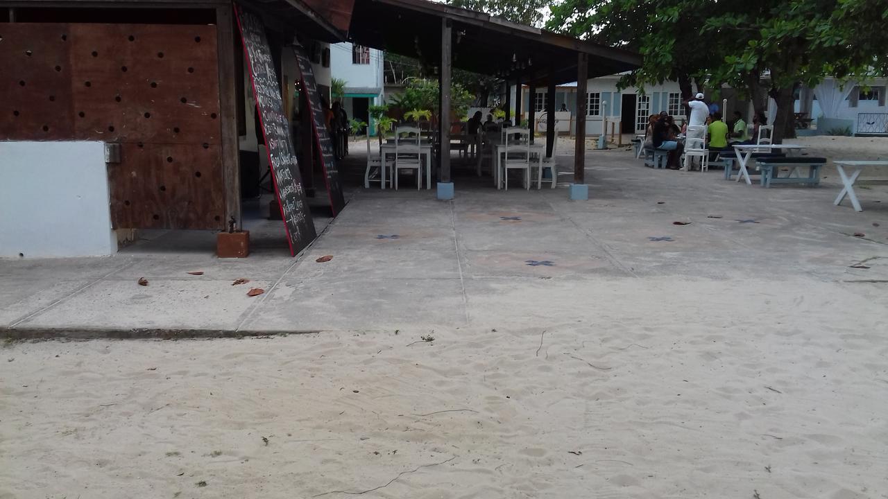 Negril Beach Club Condos Екстер'єр фото